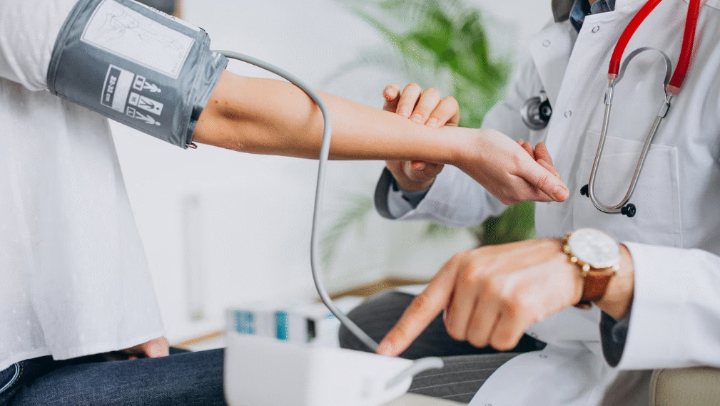Gesund leben 2025: Wie neue Technologien die medizinische Versorgung revolutionieren